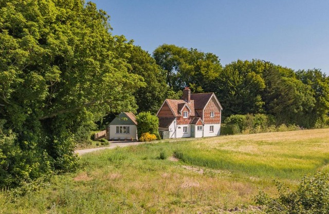 Pheasants Lodge by Bloom Stays
