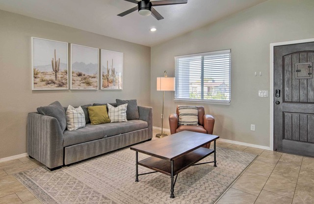 Phoenix Vacation Rental ~ 3 Mi to Downtown