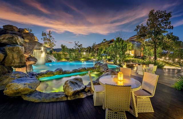 Phukalini Luxury Pool Villa & Onsen
