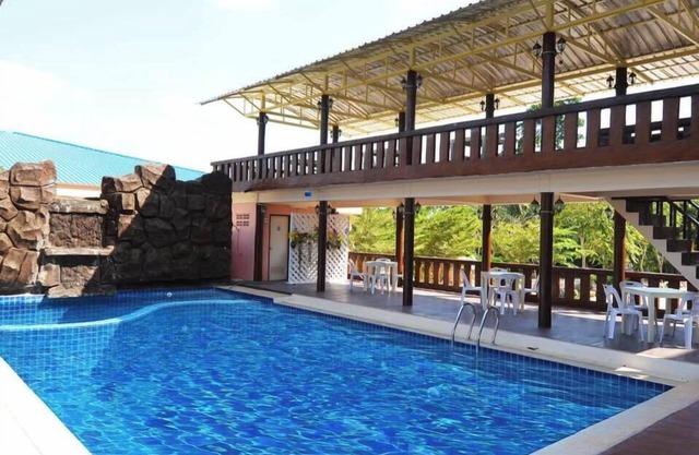 Phuranya Resort