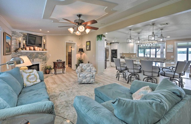 Picturesque Retreat on St Johns River + Docks