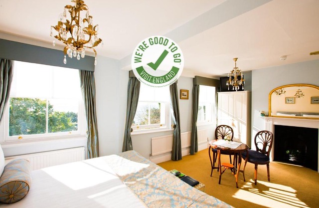 Pier View Self Catering Luxury Apartments