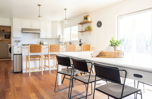 Pilgrim's Rest: Full House on 2 Acres with Views!
