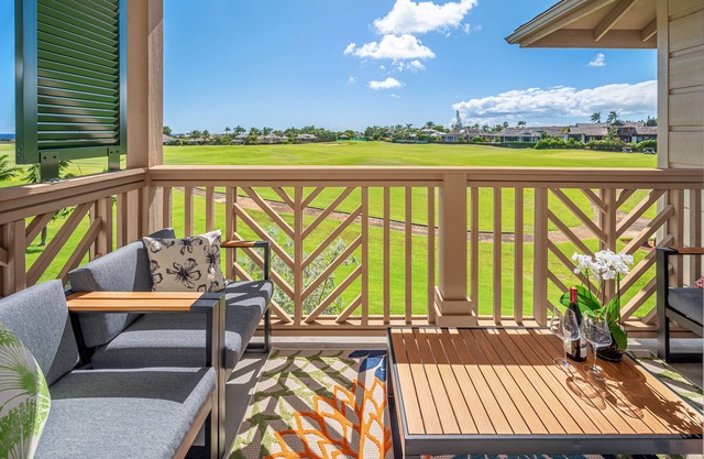 Pili Mai Family Condo 6G, 2 Bedroom, 2 Bath, Plus Loft with Queen Murphy Bed