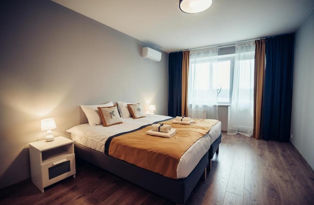 Pine Apartment