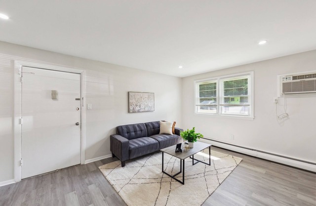 Pine Brook 1019 I Modern 1.5Br Apartment ! Pool