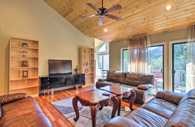 Pine Mountain Club Home w/Beautiful View!