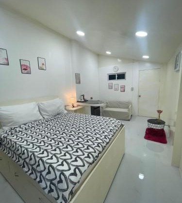 Pinkys Guest House