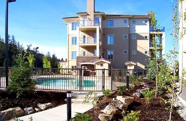 Pinnacle Pointe Resort # 1202- 3Bedroom-2Bath - 90 Day Min -
