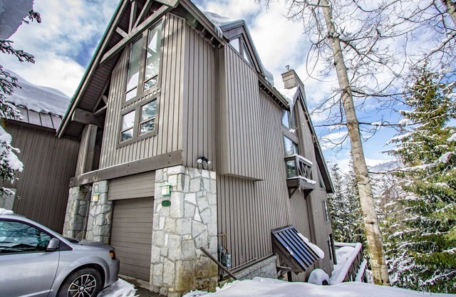 Pinnacle Ridge 