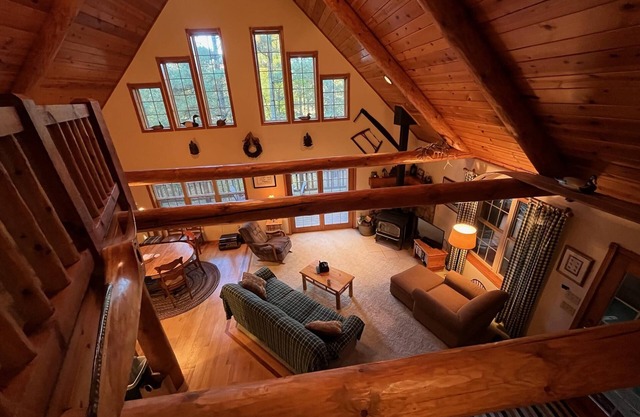 Pioneer Lodge Log Cabin