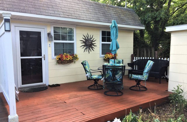 Piper Cottage - 100 Steps to Beach - Private Deck and Garden Area