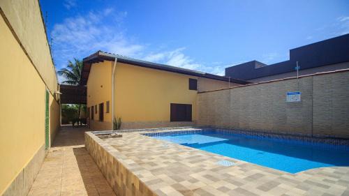 Piscina, Churrasqueira, Bilhar, SmartTV, Wi-Fi, 400mts mar!