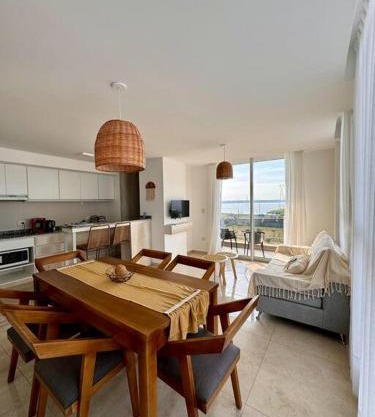 PISO 8 Edif Alarif Trench