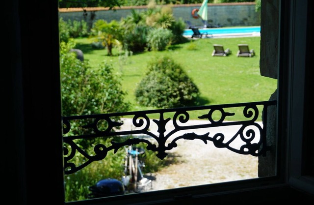 Pistoulet Holiday Cottage Avec Piscine Chauffée