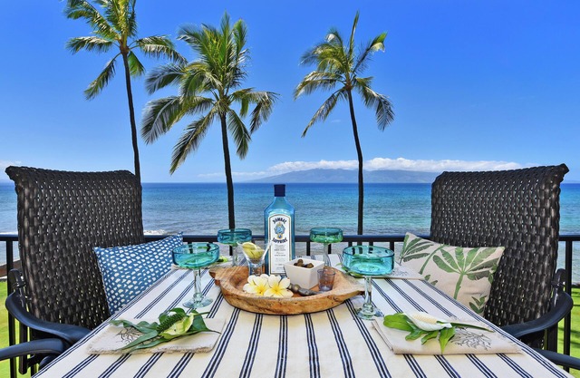 PK L303 Kaanapali BeachFront 2BD w Ocean View Pool