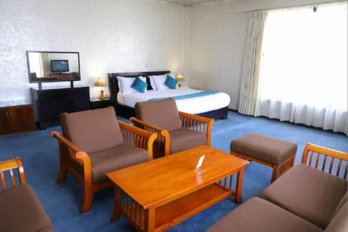 Platinum Hotel