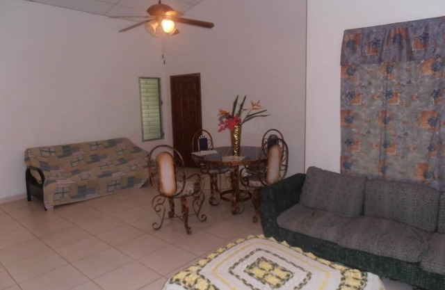 Playa coronado beach furnished apartments groups couples families excellent prices