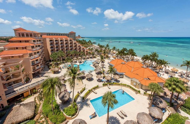 Playa Linda Beach Resort