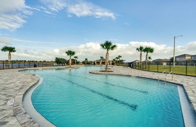 Playground Access: Winter Haven Getaway w/Patio!