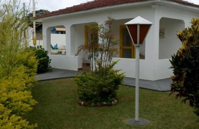 Pleasant Recanto Tatinha with swimming pool.
