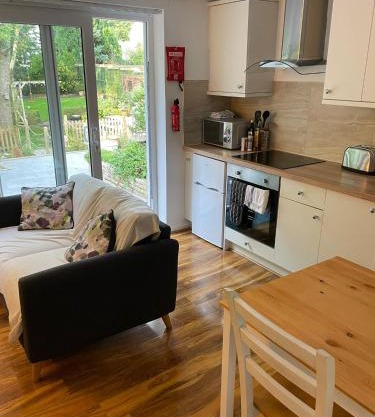 Plympton Annex - Apartment