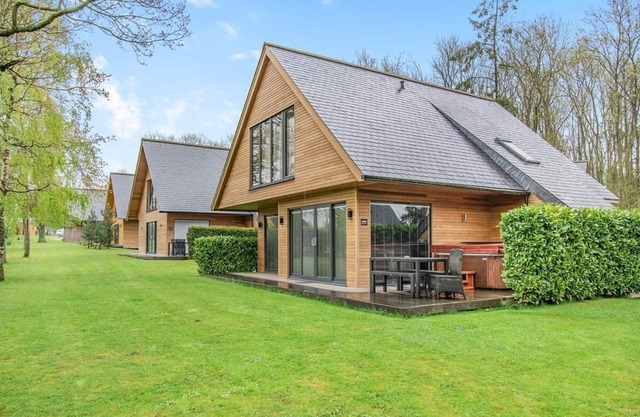 Pocklington Deluxe Lodge