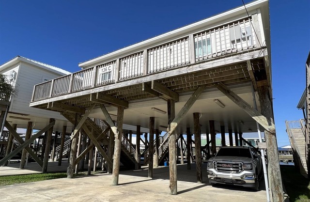 Point Fourchon C - Boat Access - Island Realty