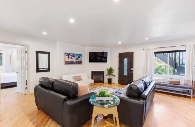 Point Loma 3 bedroom/2bath