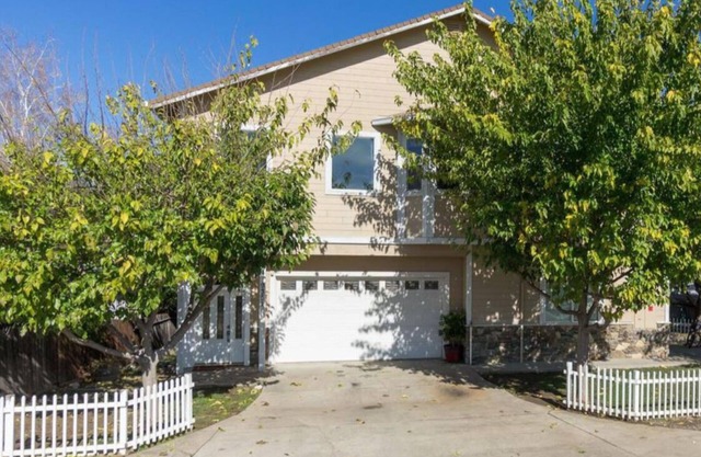 Pokerville Retreat in the Heart of Amador Wine Country