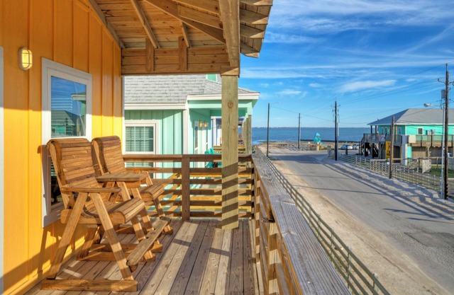 Pool, Boat Dock, Balcony w/Bay Views | Cooper's Hawk by AvantStay