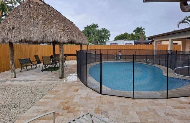 Pool home in Miami