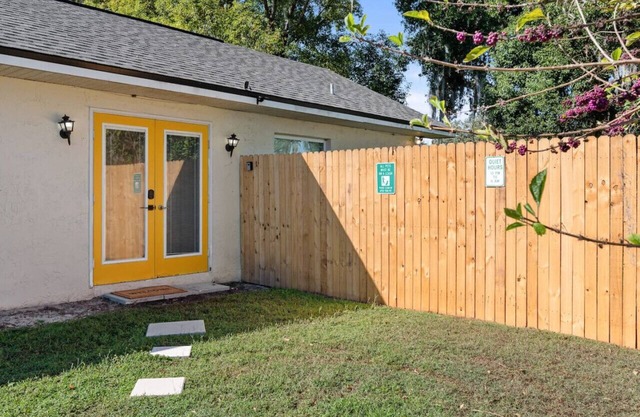 Pool + Sleeps 8 + 30mi Legoland