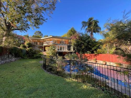 Poolside oasis - Sydney