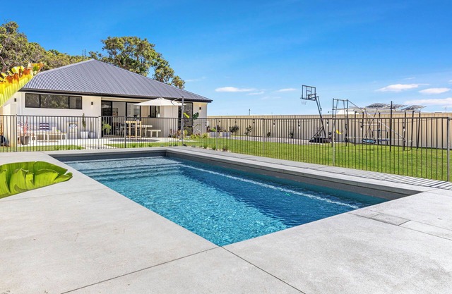 Poolside Paradise