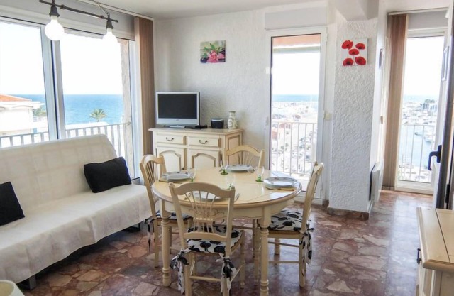 Port des Sables by Interhome