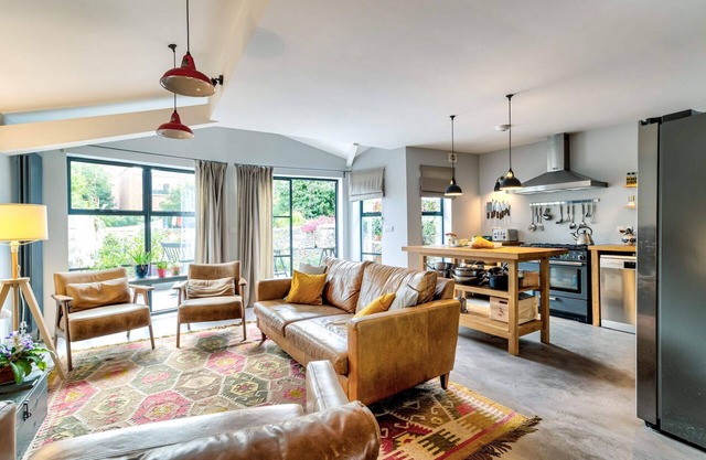 Port Meadow View | Oxford Holiday Let | 3 Beds & Sleeps 6