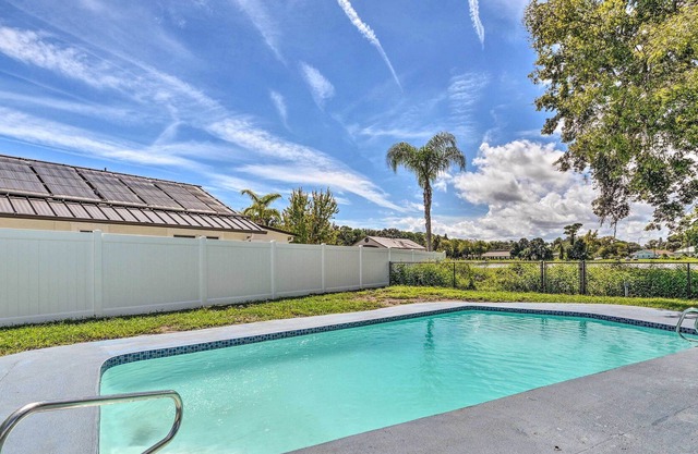 Port Orange Oasis: Close to Beaches & Dining!