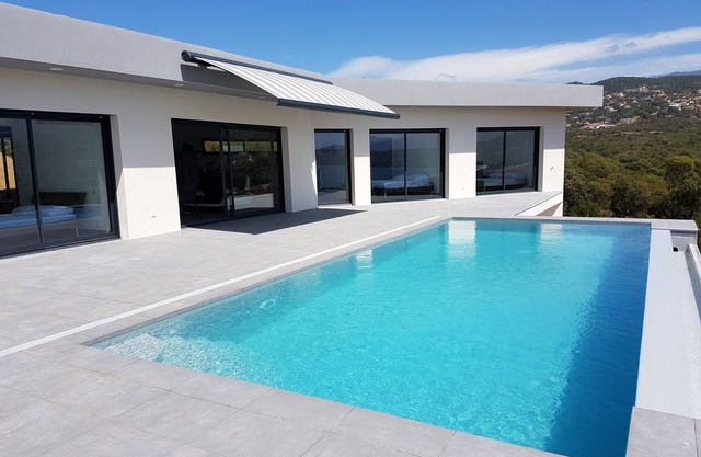 Porticcio Beautiful Villa Sea View, Private Heated Pool, 800m Agosta Beach