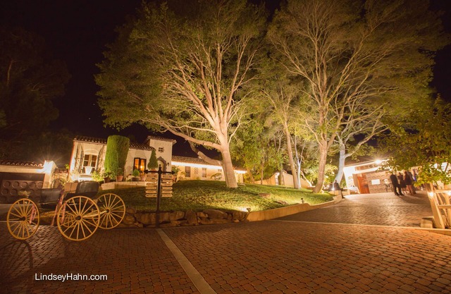 Portola Inn offers classic comfort, serene suroundings and picturesque vistas.