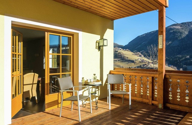 Posh Villa in Rennweg am Katschberg with Wellness and Bar