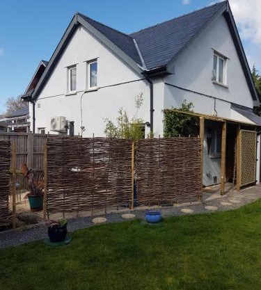 Post Office Row Apartment and garden