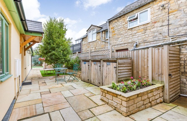 Postmaster's Lodging