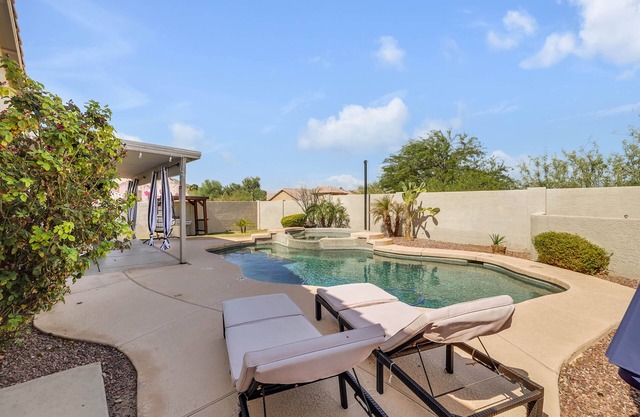 Potter Cottage Getaway: Splash, Play, Relax