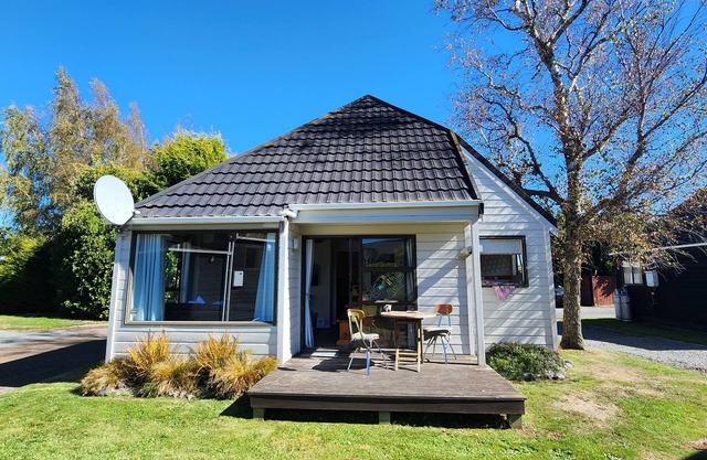 Powder Hut Ohakune - cosy wee cottage in central Ohakune