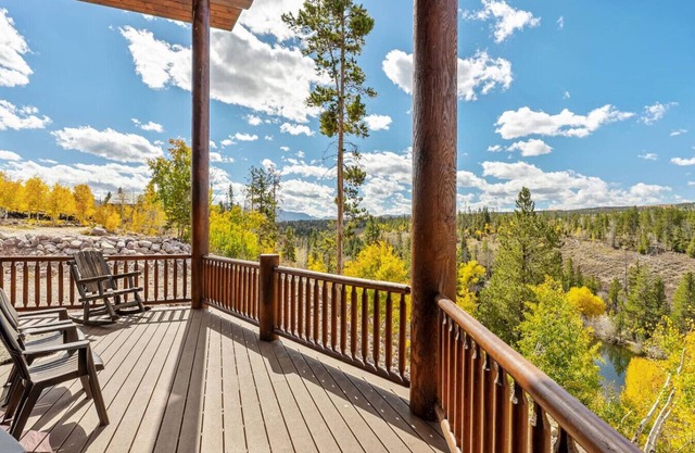 Powder Ridge Lodge | Pool | Hot Tub | Snowmobiling