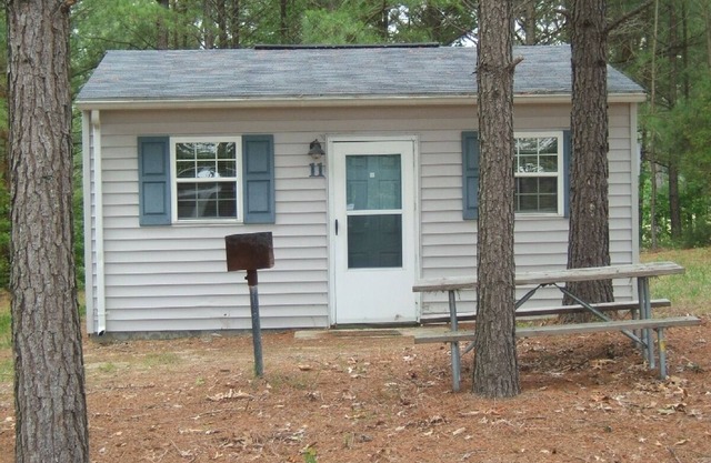 Pr Lake Gaston Lodge - Affordable Lake Rentals