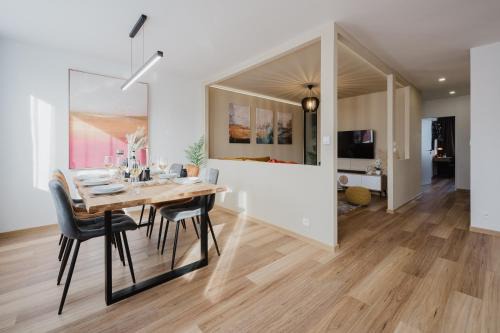 Prague Days - 2BDR Apt - Workspace - 200Mbps WiFi