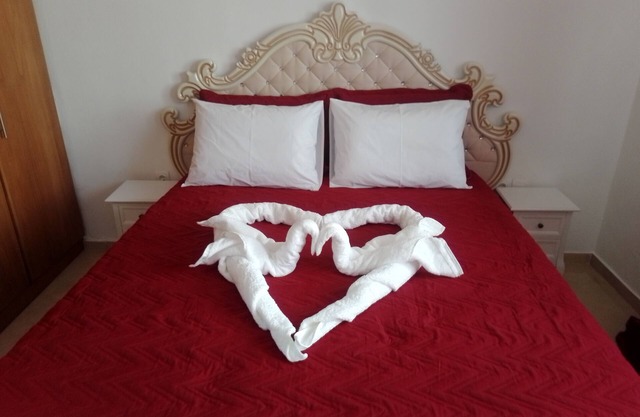 Precious Apartment is located nearby at Kalamia beach in Corinth.