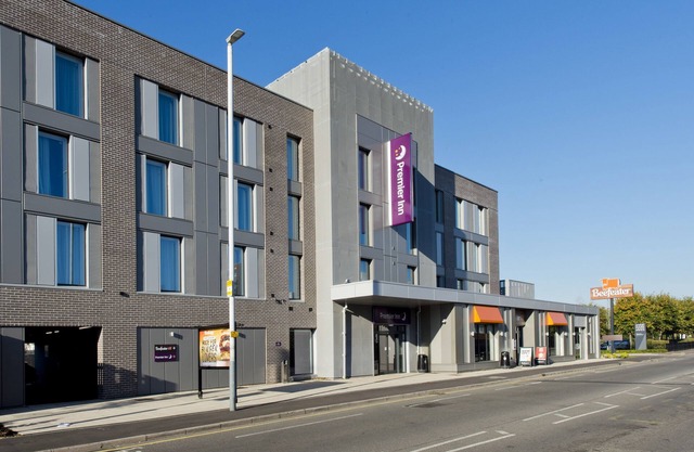 Premier Inn London Hayes Heathrow - Hyde Park
